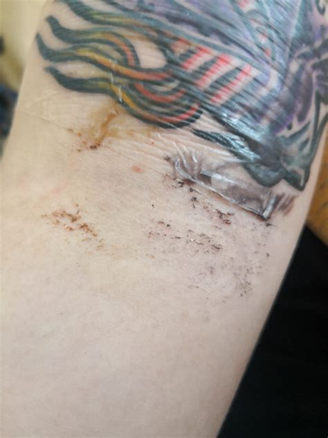 second skin tattoo leaking|i think my second skin has ripped/has an opening,。